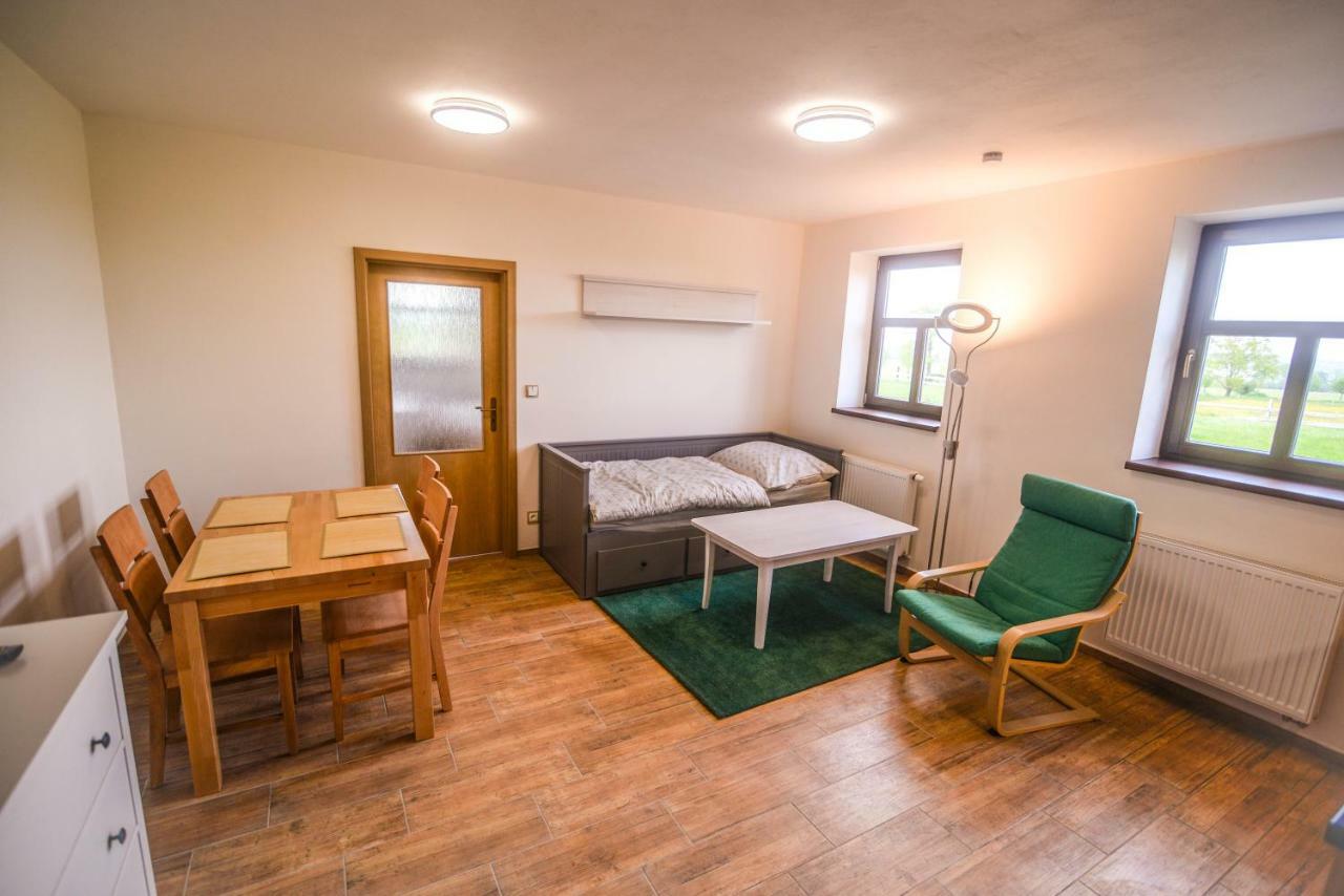Pension Pod Hvezdami Bozejov Esterno foto